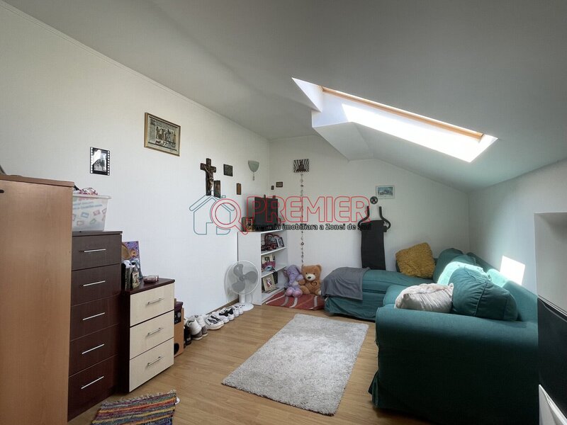 Aparatorii Patriei ocazie unica! Metrou Ap Patriei - Duplex 4 camere cu scara interioara