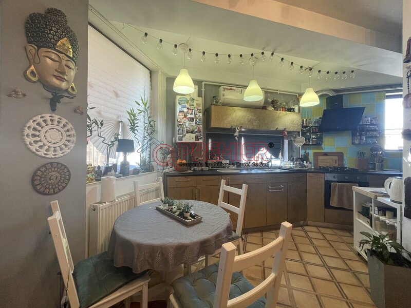 Aparatorii Patriei ocazie unica! Metrou Ap Patriei - Duplex 4 camere cu scara interioara