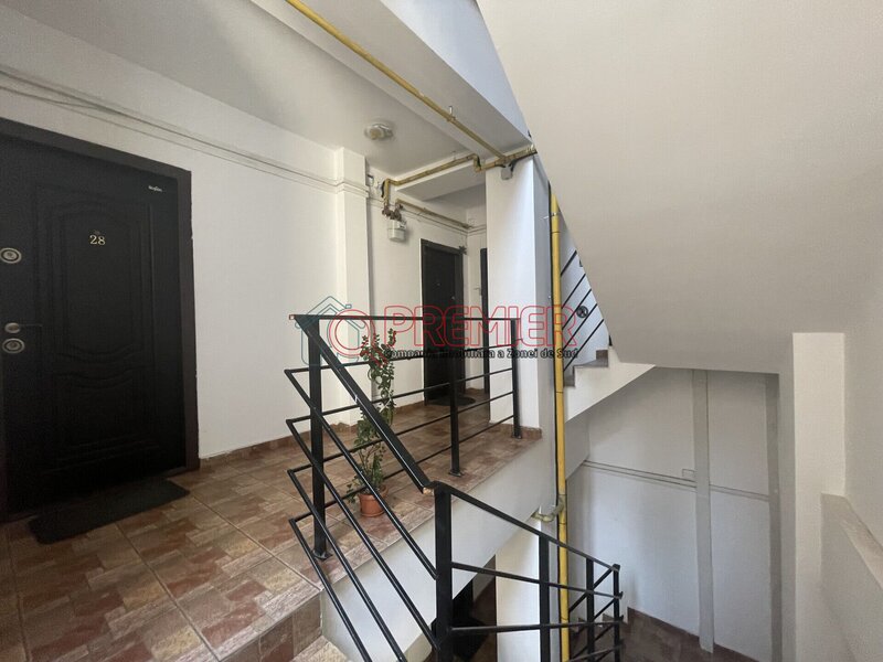 Aparatorii Patriei ocazie unica! Metrou Ap Patriei - Duplex 4 camere cu scara interioara